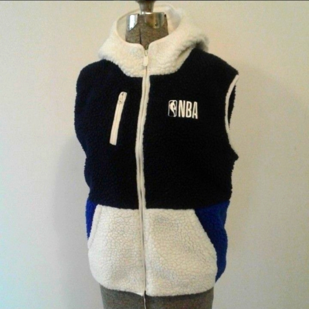 NBA kids unisex mens womens sz S to M  Sherpa hoodie Vest Rare Korean licensed